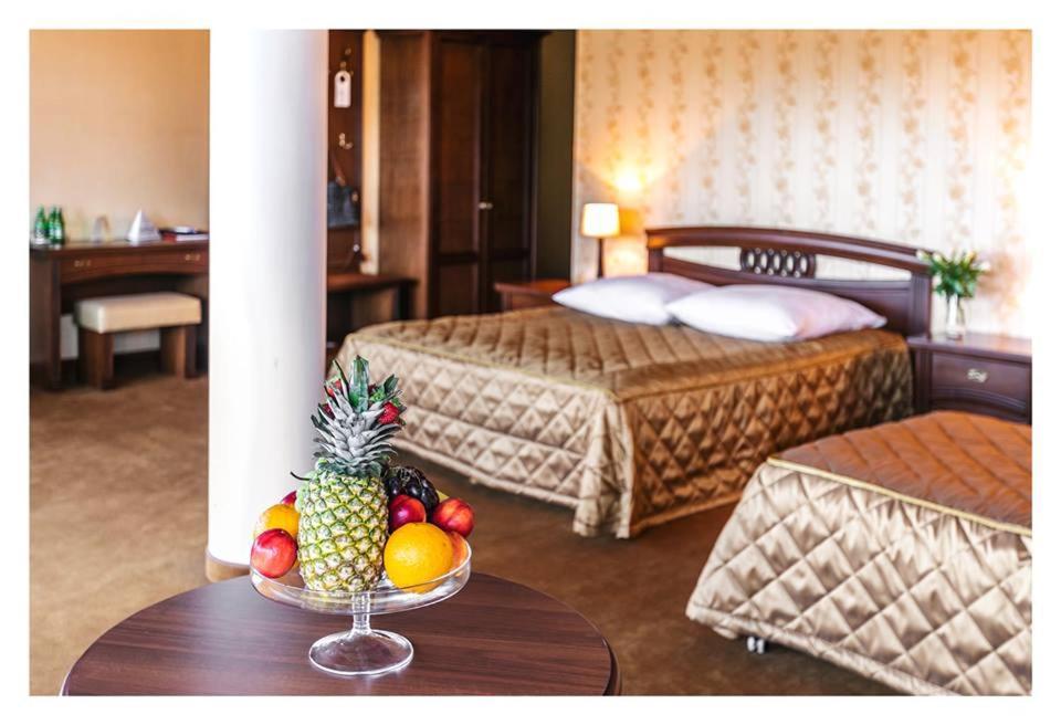 מארקי Hotel Mistral מראה חיצוני תמונה